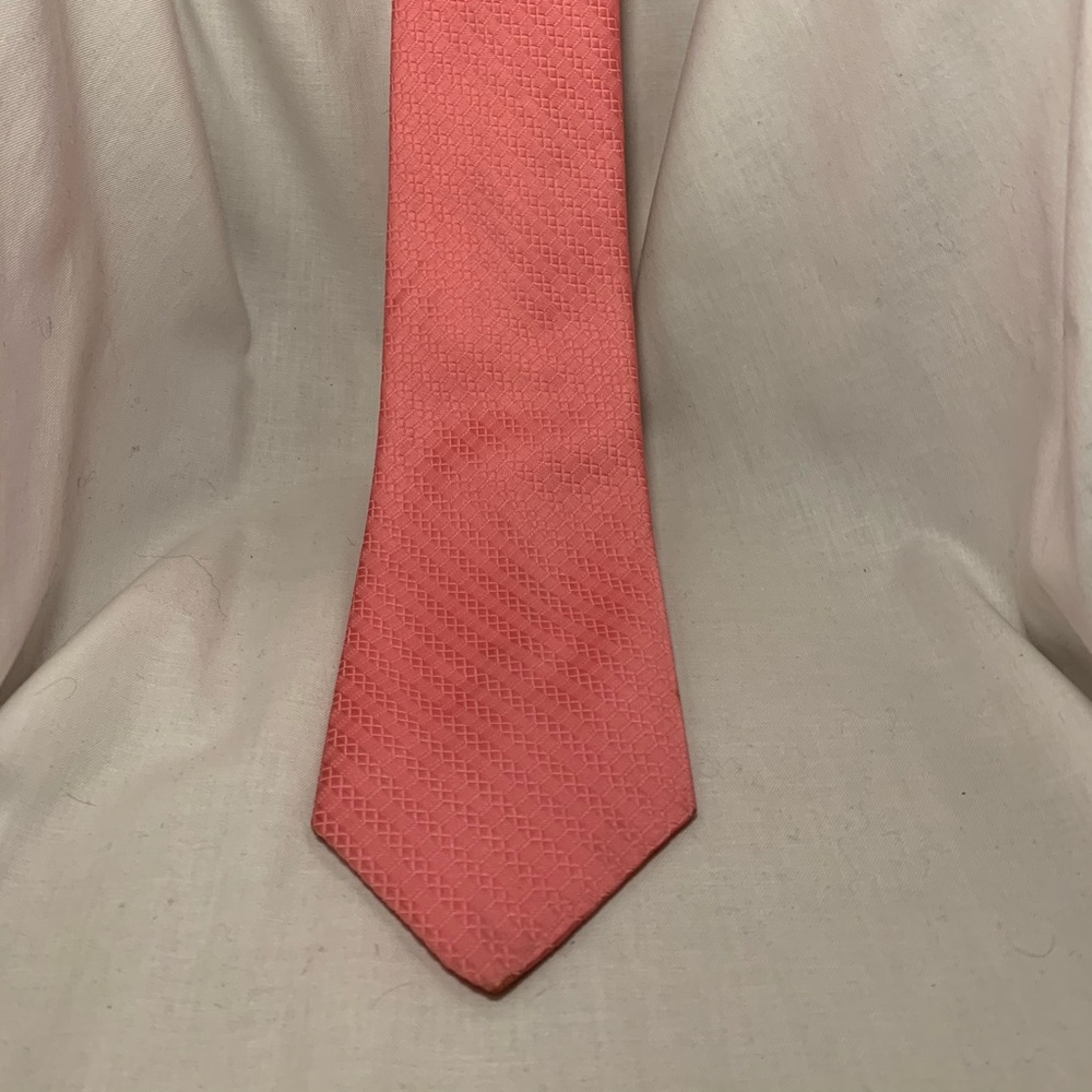Riviera necktie